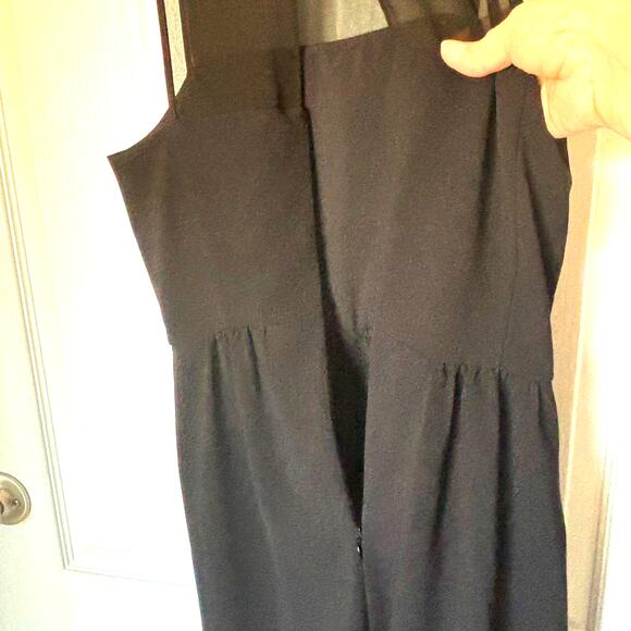 Banana Republic Wms Sleeveless Little Black Mini Dress Size 4 Lined - Picture 7 of 9